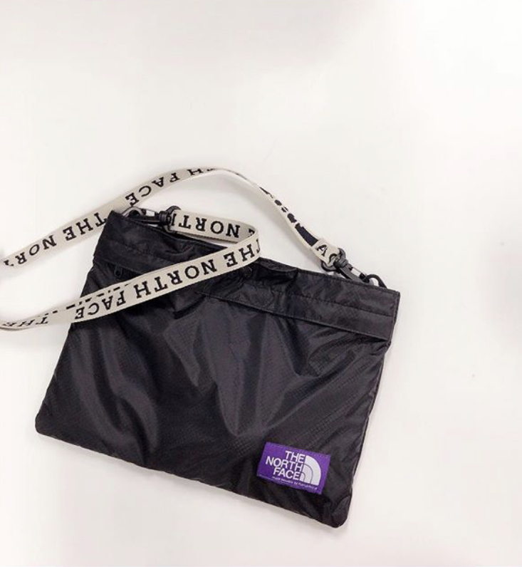 THE NORTH FACE PURPLE LABEL(ザノースフェイスパープルレーベル)ロゴテープショルダーバッグが凄く可愛い♡