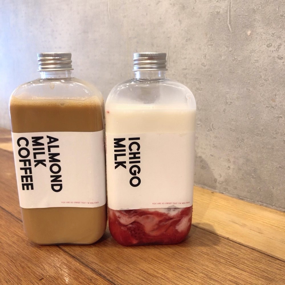 広尾のカフェでボトルドリンクテイクアウトしてみたよー！