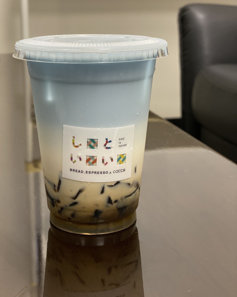 代官山カフェしロといロいロ青色ラテがインスタ映え